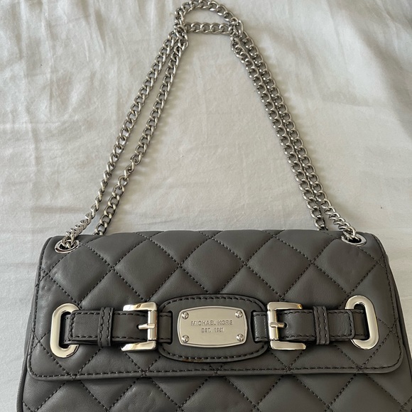 COPY - Michael Kors Quilted Hamilton - Picture 1 of 15